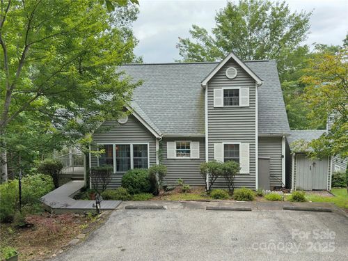 40 Sanctuary Dr, Burnsville, NC, 28714-6563 | Card Image