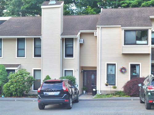 32-32 Woodland Trl, Carmel, NY, 10512-1410 | Card Image