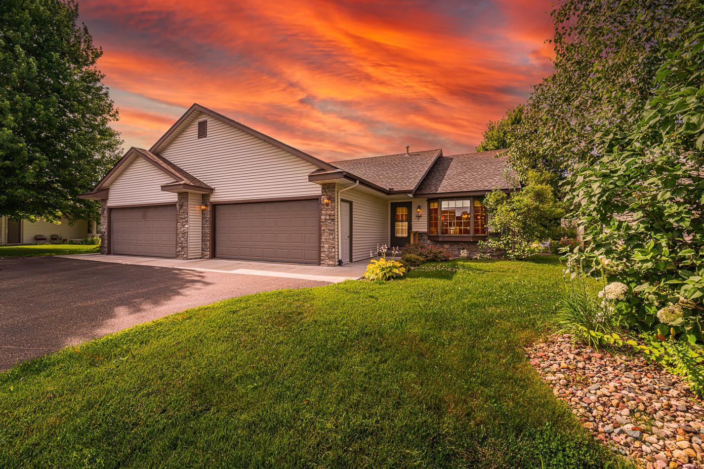 Meadowlark Dr, Hudson, WI 54016