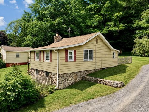 23 Grandview Trl, Monroe, NY, 10950-6623 | Card Image