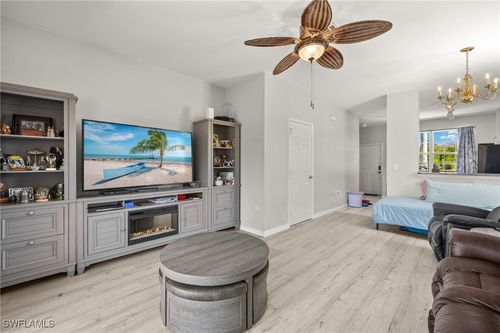 apt-101-3627 Pine Oak Cir, FORT MYERS, FL, 33916-7446 | Card Image