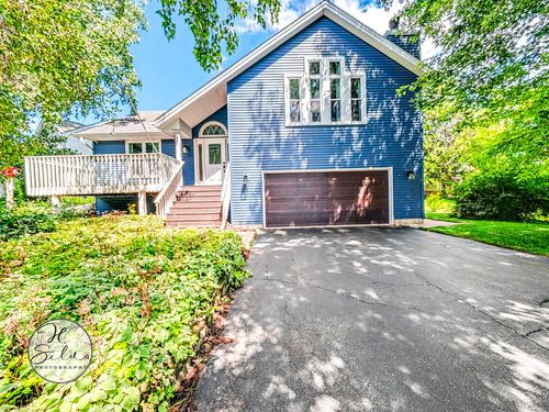 217 Candlewick Dr Ne, Poplar Grove, IL, 61065-8913 | Card Image