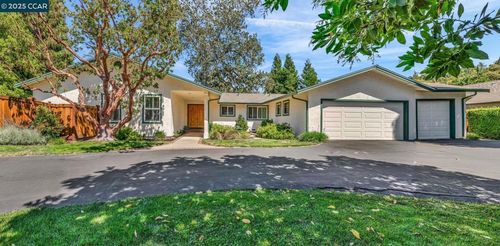 2032 Vanderslice Ave, Walnut Creek, CA, 94596-5923 | Card Image