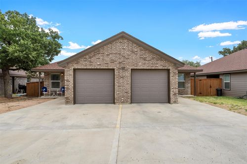 a-107 Petsick Ln, Gatesville, TX, 76528-3135 | Card Image