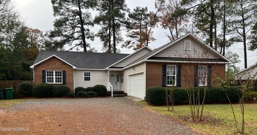 120 Wheeling Dr, Pinehurst, NC, 28374-7068 | Card Image