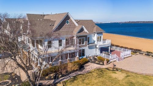 76 Raritan Reach Rd, South Amboy, NJ, 08879-3439 | Card Image