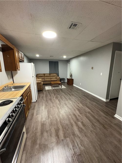 8-4200 Arnold Ave, Lower Burrell, PA, 15068 | Card Image