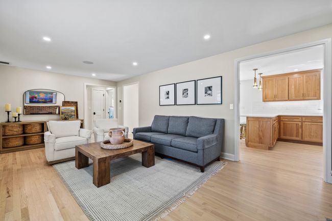 596 Bush Hill Rd, House other with 2 bedrooms, 1 bathrooms and 4 parking in Manchester CT | Image 7