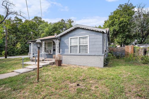 4501 Parrish Rd, Haltom City, TX, 76117-5850 | Card Image