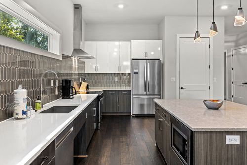 apt-202-1224 2nd Ave S, Nashville, TN, 37210-4185 | Card Image