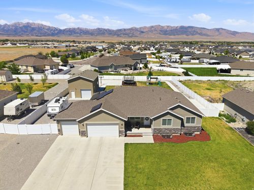 664 S Saddle Rd, Grantsville, UT, 84029-9771 | Card Image