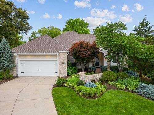 10181 S Shadow Cir, Olathe, KS, 66061-7445 | Card Image