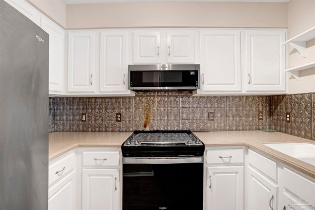 APT-1121 - 5001 Grande Dr, House other with 1 bedrooms, 1 bathrooms and 2 parking in Pensacola FL | Image 10