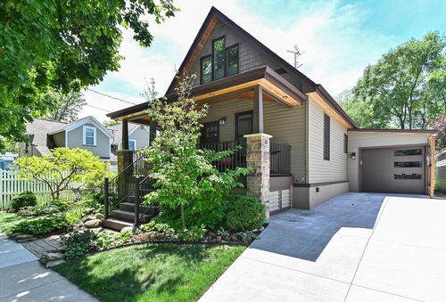 510 Franklin Avenue, Lake Geneva, WI, 53147 | Card Image