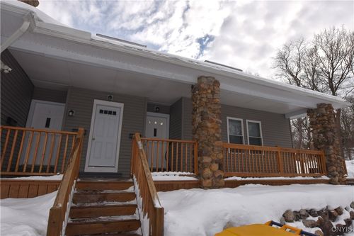 137 Genesee St, New Hartford, NY, 13413-2480 | Card Image