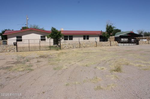 2607 Dona Ana Rd, Las Cruces, NM, 88007-5235 | Card Image