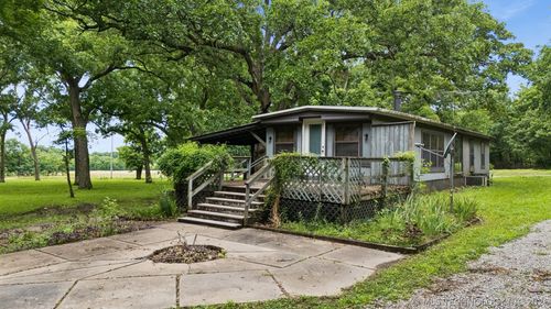 14261 E 425 Rd, Claremore, OK, 74017-7069 | Card Image