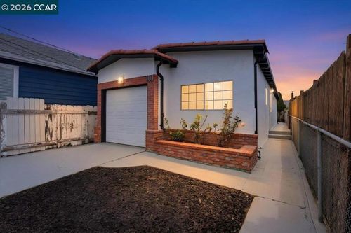 710 11th St, Richmond, CA, 94801-2363 | Card Image