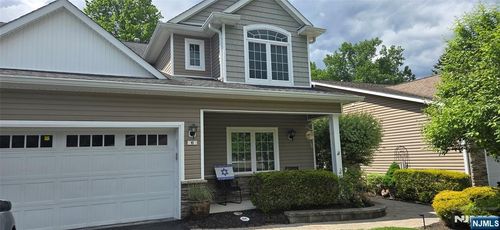6 Westminster Way, Pomona, NY, 10970 | Card Image