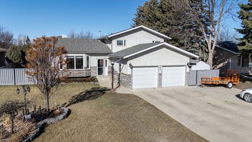 4601 4 Street W, Claresholm, AB, T0L0T0 | Card Image