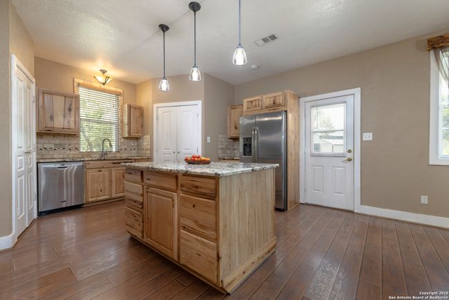 15055 Fm 32, House other with 3 bedrooms, 3 bathrooms and null parking in Blanco TX | Image 7