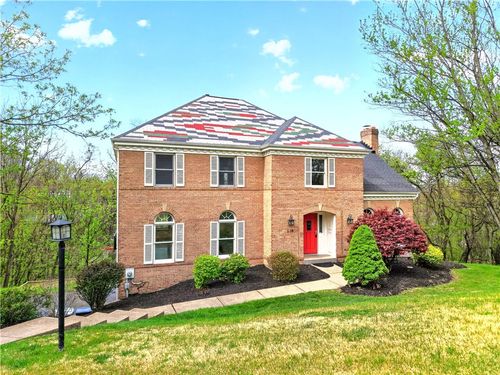 110 Royal Pl, Mcmurray, PA, 15317-3049 | Card Image