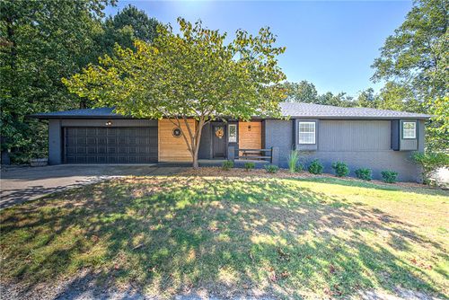 5 Dunvegan Ln, Bella Vista, AR, 72715-4931 | Card Image