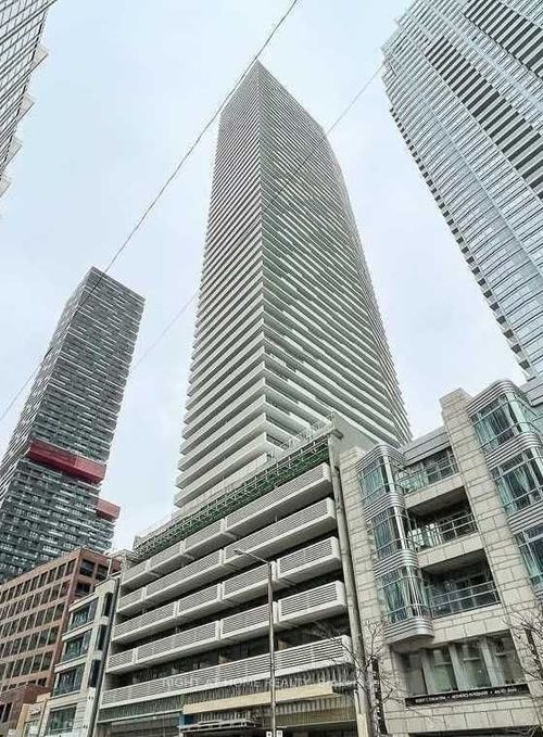 1810-2221 Yonge St, Toronto, ON, M4S0B8 | Card Image
