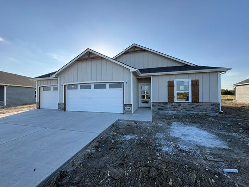 5705 N Plumthicket St, Bel Aire, KS, 67226 | Card Image