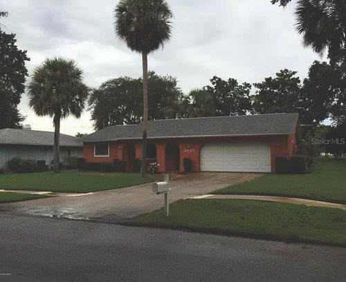 4825 Squires Dr, Titusville, FL, 32796-1049 | Card Image