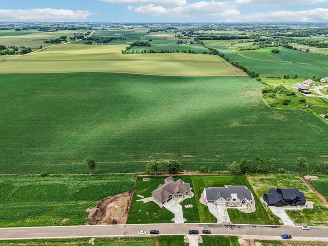 3330 Colton Way, Home with 5 bedrooms, 4 bathrooms and null parking in Sun Prairie WI | Image 88