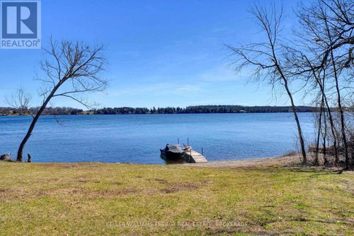 130 County 35 Road, Prince Edward County (Sophiasburg Ward), ON, K0K2T0 | Card Image