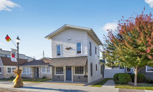 245 Main St W, Wabasha, MN, 55981-1238 | Card Image