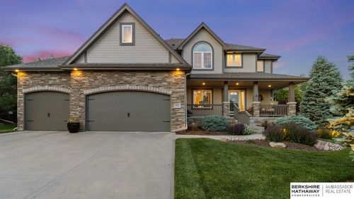 5621 N 154th St, Omaha, NE, 68116-3635 | Card Image