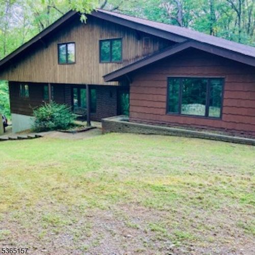 5 Forest Dr, Newton, NJ, 07860-6847 | Card Image