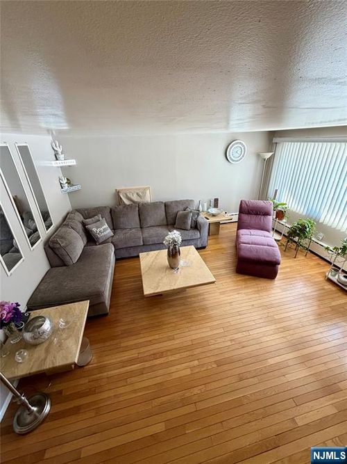 138 Old Hoboken Road, Hackensack, NJ, 07601 | Card Image