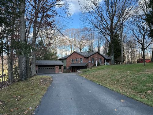 850 Martin Rd, Indiana, PA, 15701-7430 | Card Image