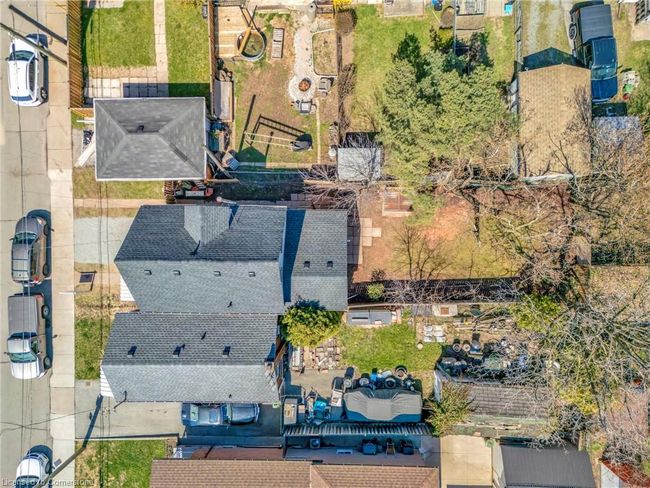 24 Carlisle St, House other with 3 bedrooms, 2 bathrooms and 1 parking in Hamilton ON | Image 33