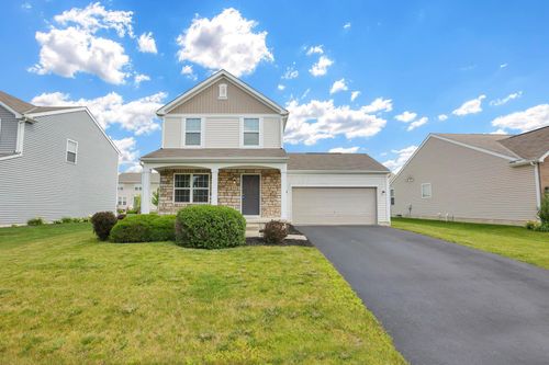 490 Harness Pl, Marysville, OH, 43040-7107 | Card Image
