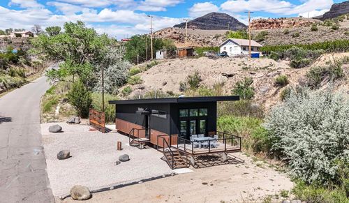 812 Rapid Creek Rd, Palisade, CO, 81526-9401 | Card Image