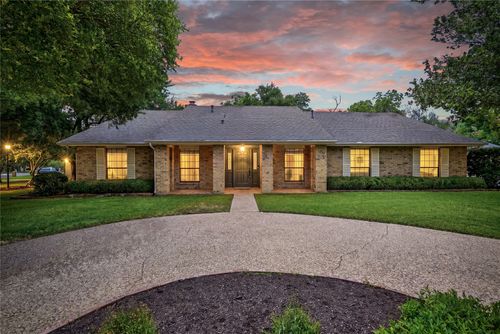 2107 Baltusrol Dr, Austin, TX, 78747-1201 | Card Image