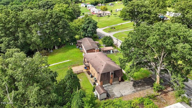 1704 Wildcat Rd, House other with 4 bedrooms, 3 bathrooms and null parking in Big Stone Gap VA | Image 14