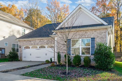 127 Auxley Ct, White House, TN, 37188-1010 | Card Image