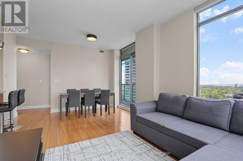 2002-18 Yorkville Ave, Toronto, ON, M4W3Y8 | Card Image