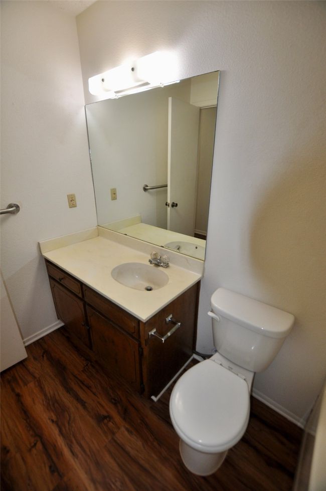 APT-8 - 511 W Oak St, Condo with 2 bedrooms, 1 bathrooms and null parking in Weatherford TX | Image 12