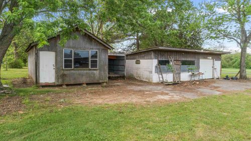 311 W Dewitt Henry Dr, Beebe, AR, 72012-2205 | Card Image