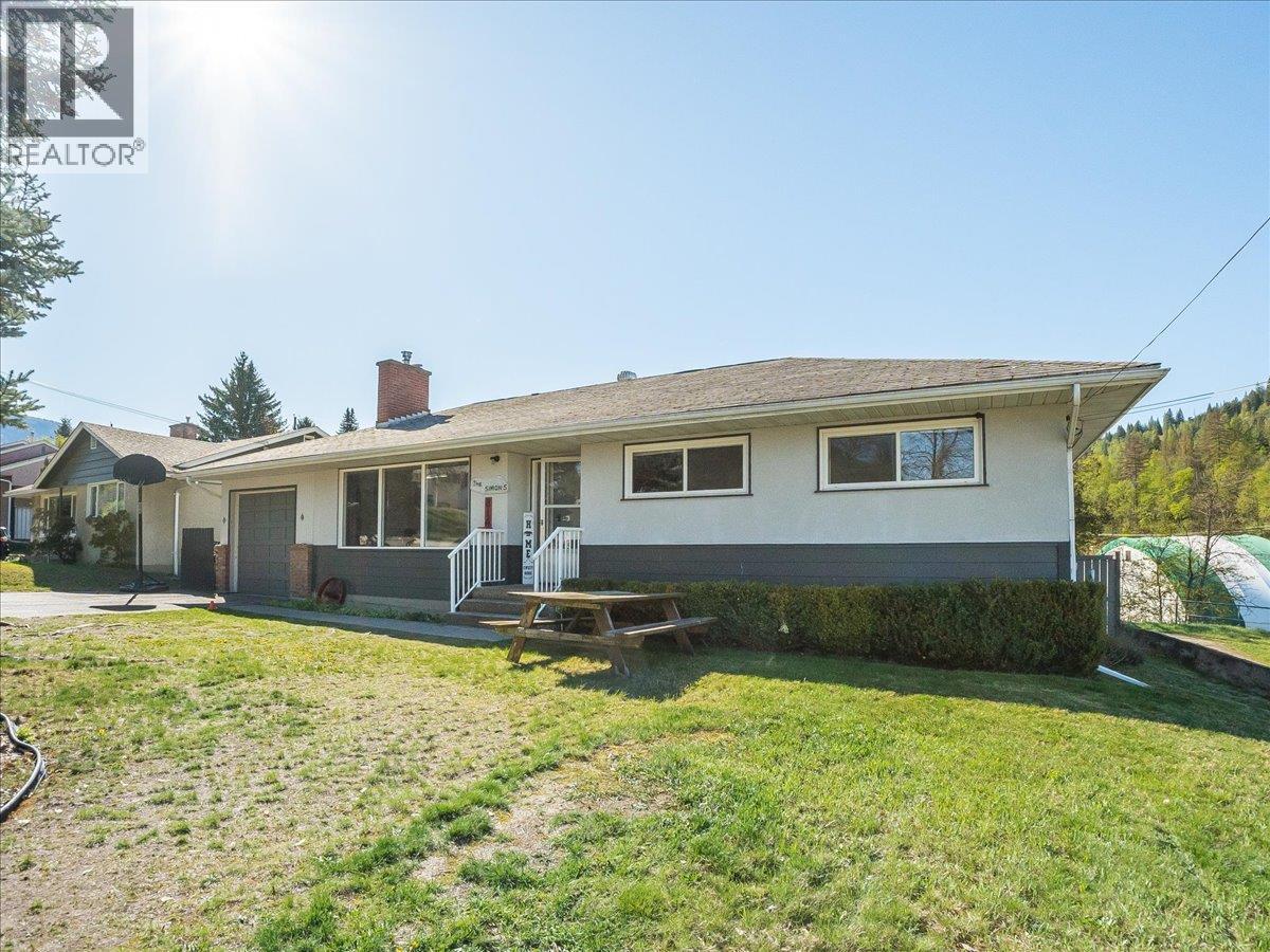 Residential in Castlegar