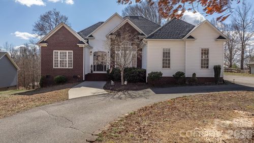324 Old Hardin Rd, Dallas, NC, 28034-7598 | Card Image