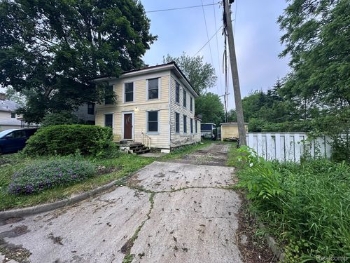 12 Oak St, Ypsilanti, MI, 48198-2814 | Card Image