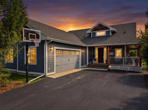 447 Summer Crescent, Rural Ponoka County, AB, T4L2N3 | Card Image
